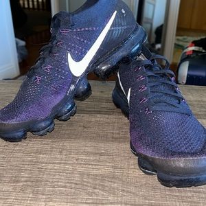 Nike air running shoes, purple. Mens size 9